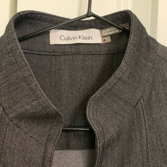 Calvin Klein Denim button dress with a belt size 4 - Picture 4 of 7